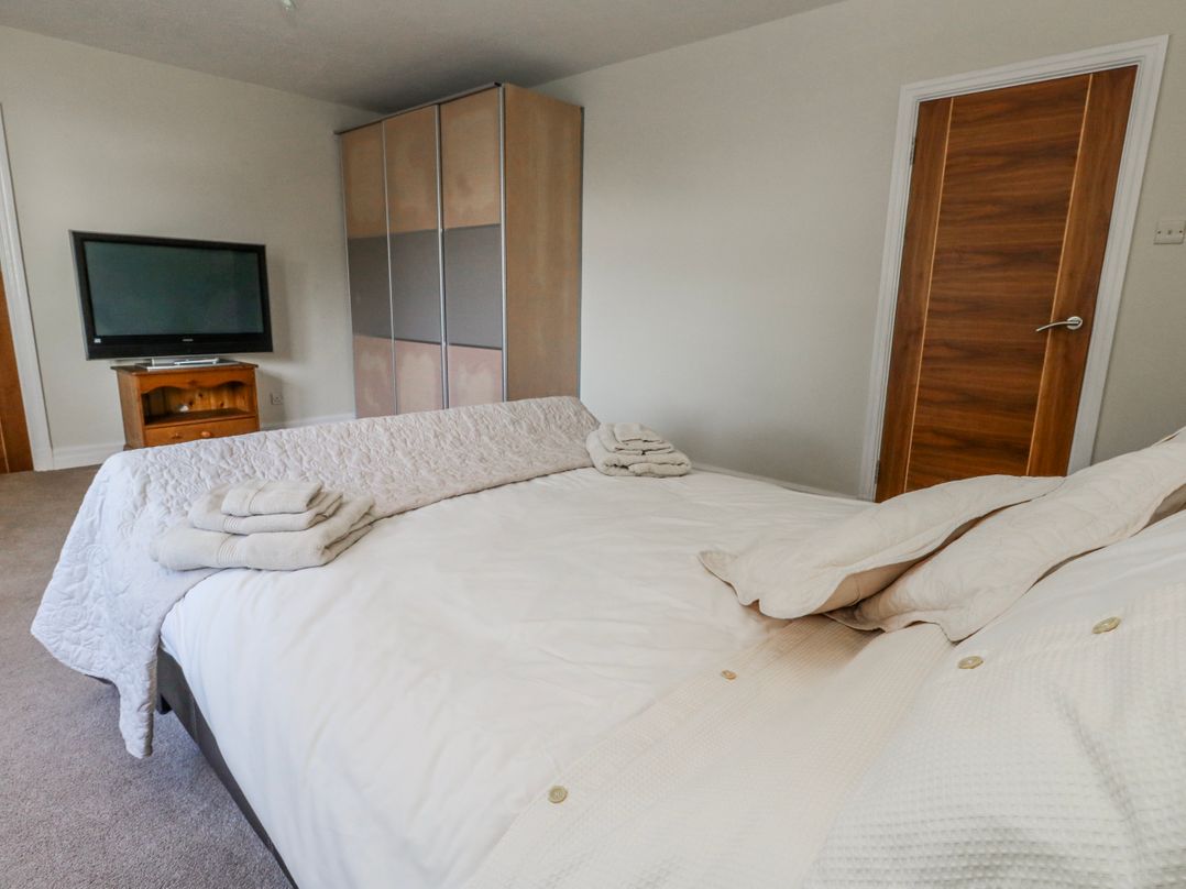 Flat 17 Golden Gates
