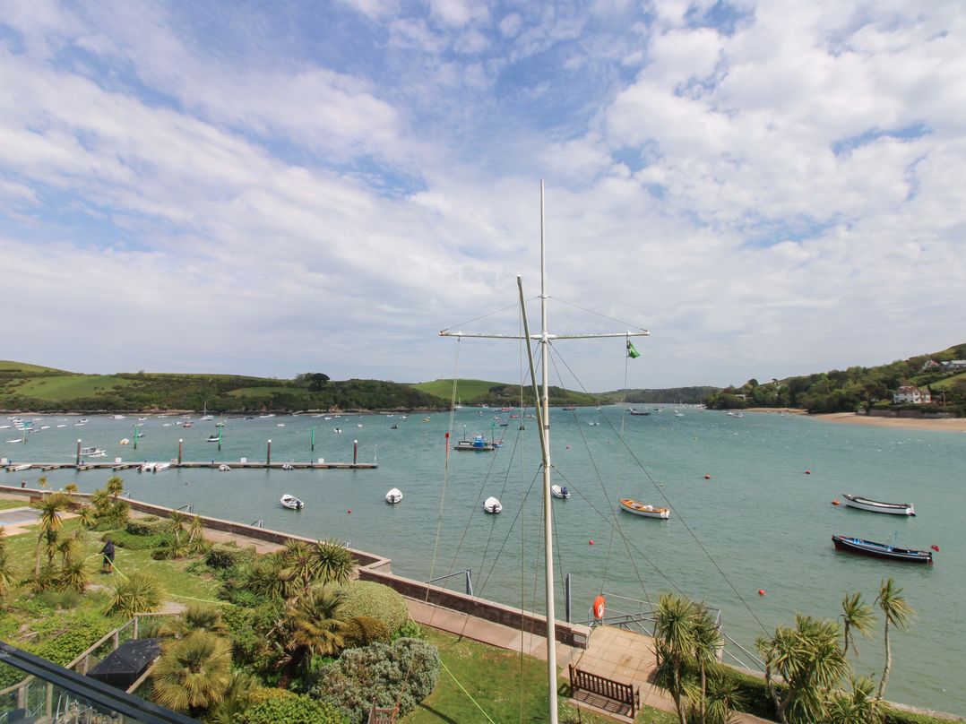 24 The Salcombe