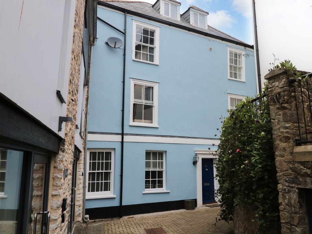 Dennings House, Mayors Avenue