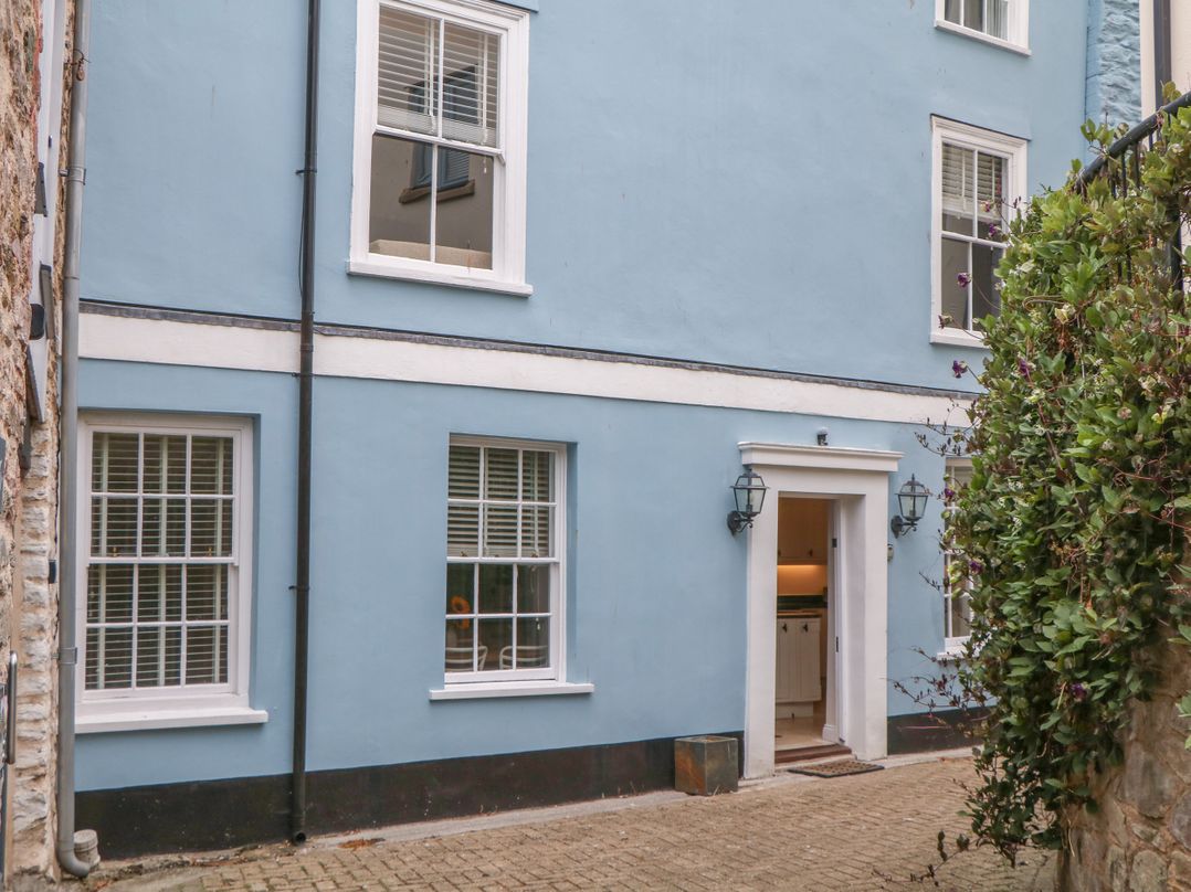 Dennings House, Mayors Avenue