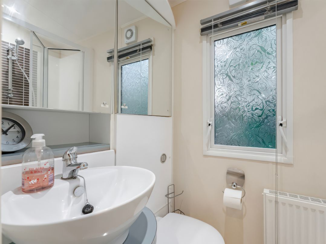 Rawsons Retreat - -Kelling Heath Holiday Park