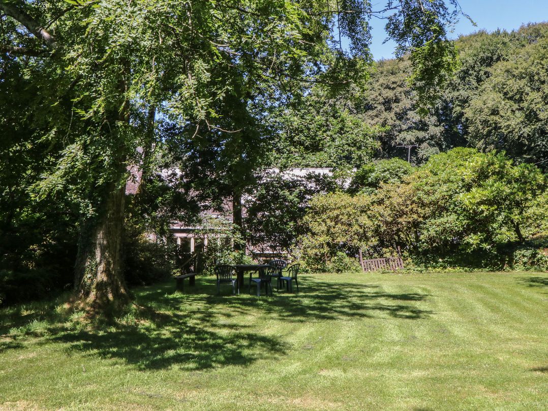 Lukesland Wing