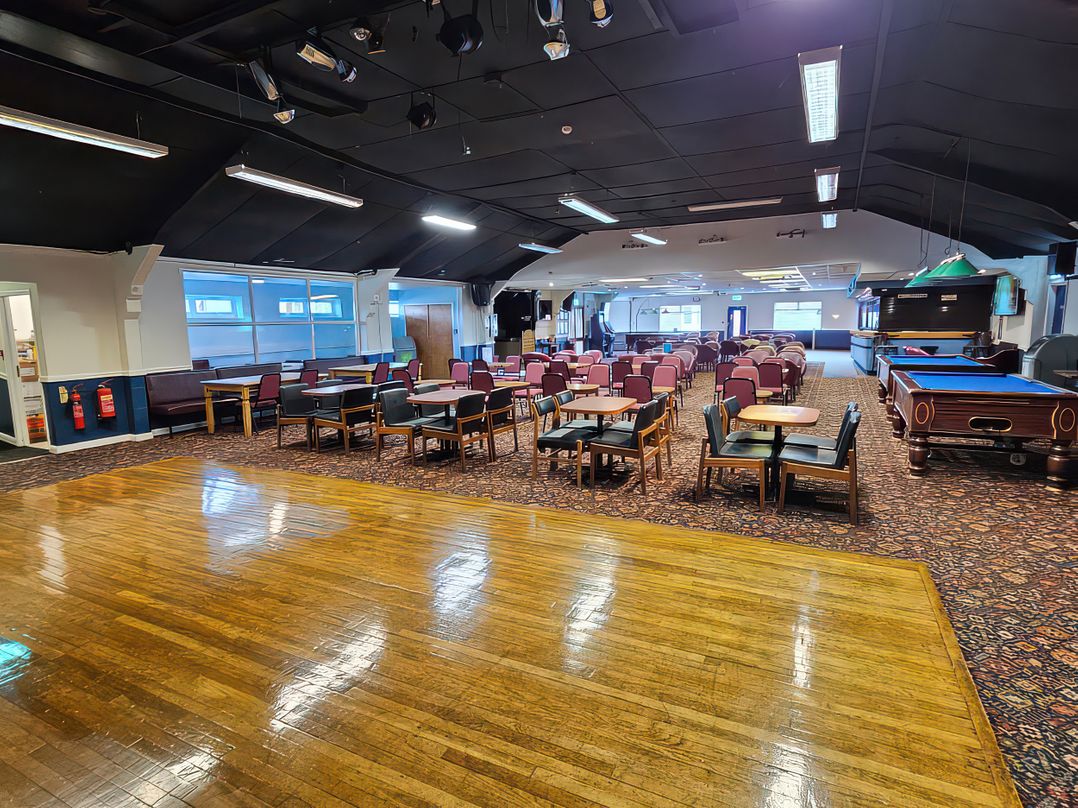 Salt Air 130 @ Park Ave Holiday Village and Southbank Club