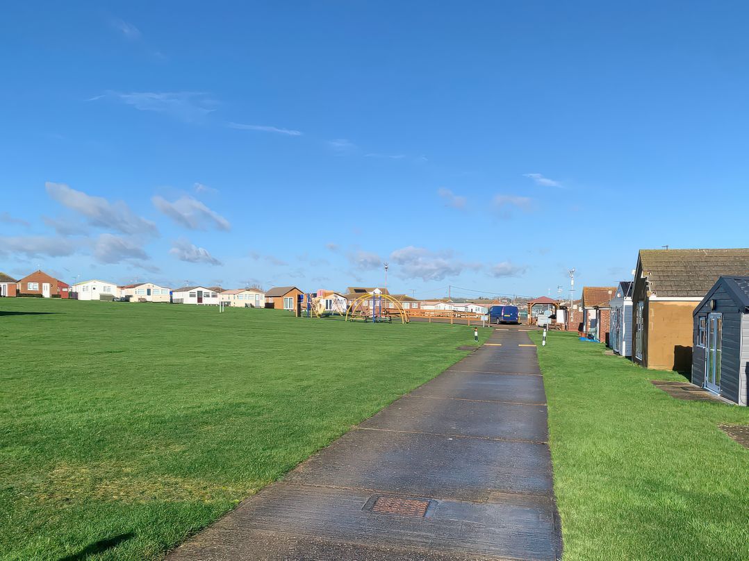 Salt Air 130 @ Park Ave Holiday Village and Southbank Club