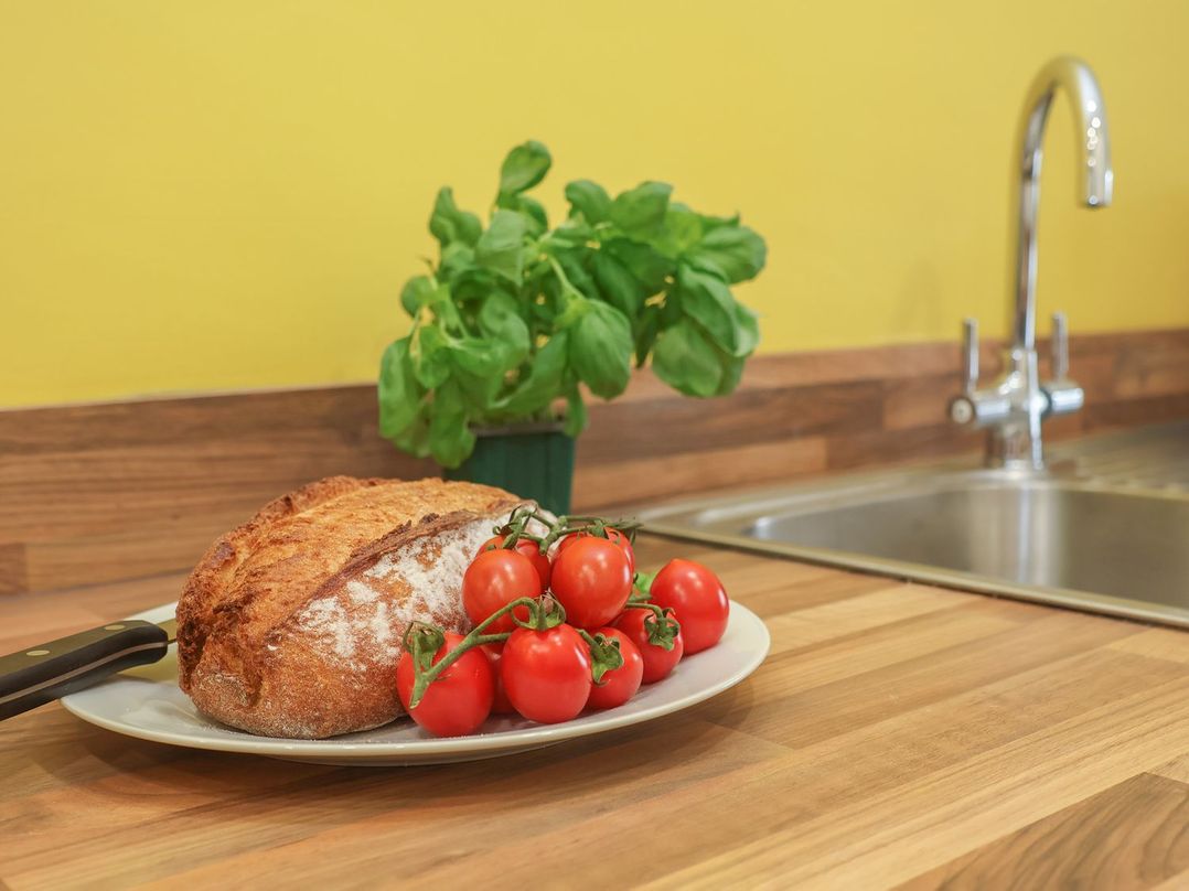 Frankie’s Seaview 5