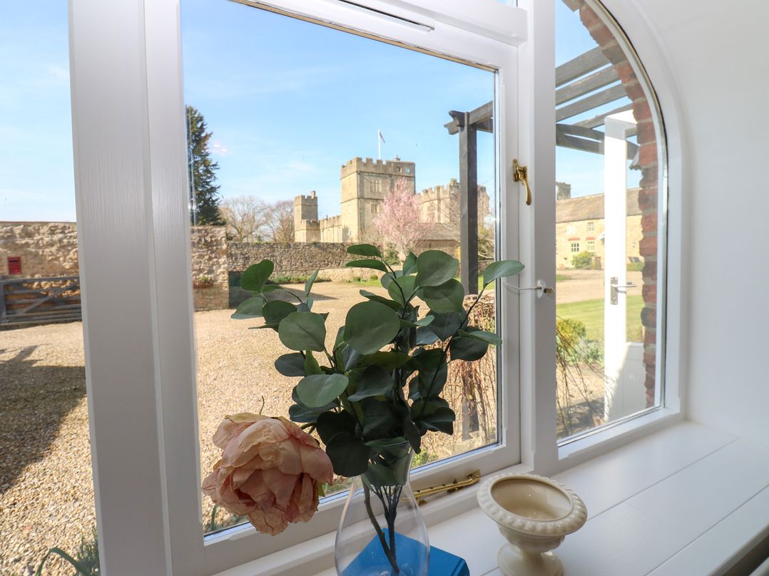 Castle View Cottage