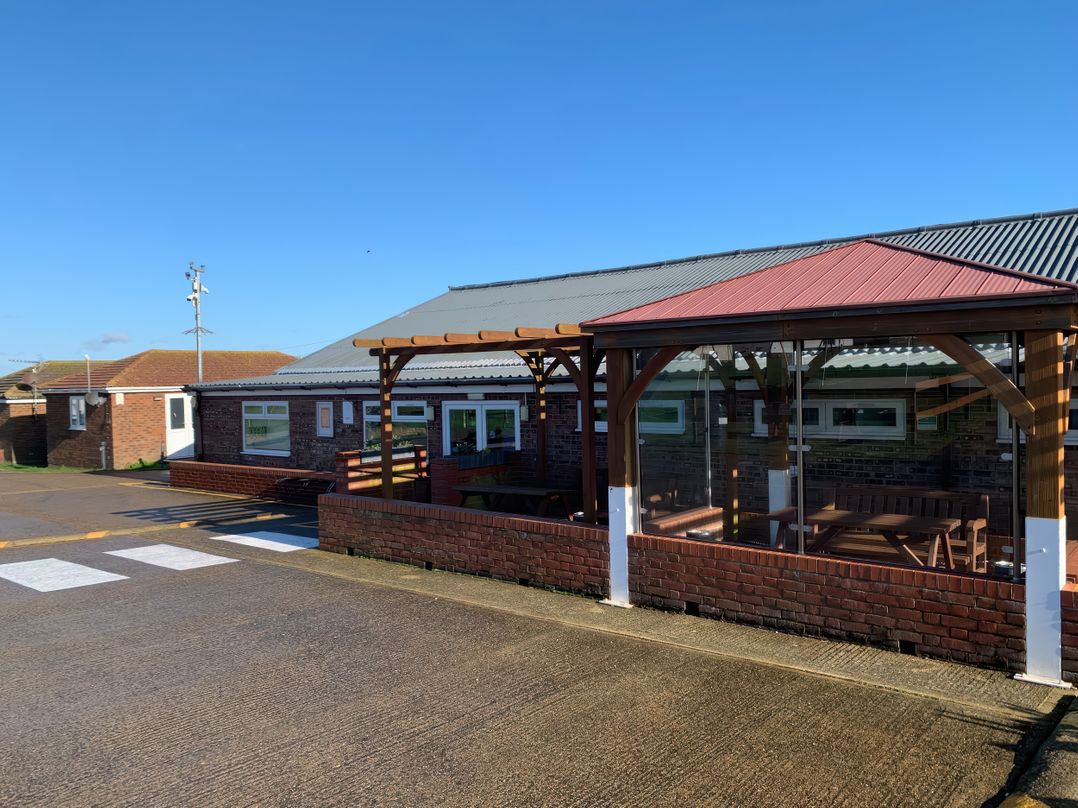 Watersmeet - 85 @ Park Avenue Holiday Village