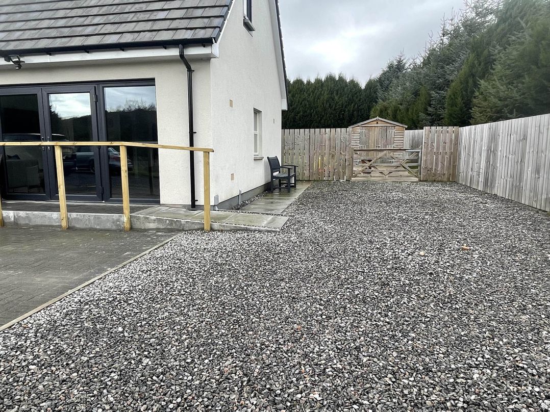 Stylish NC500 base with panoramic views