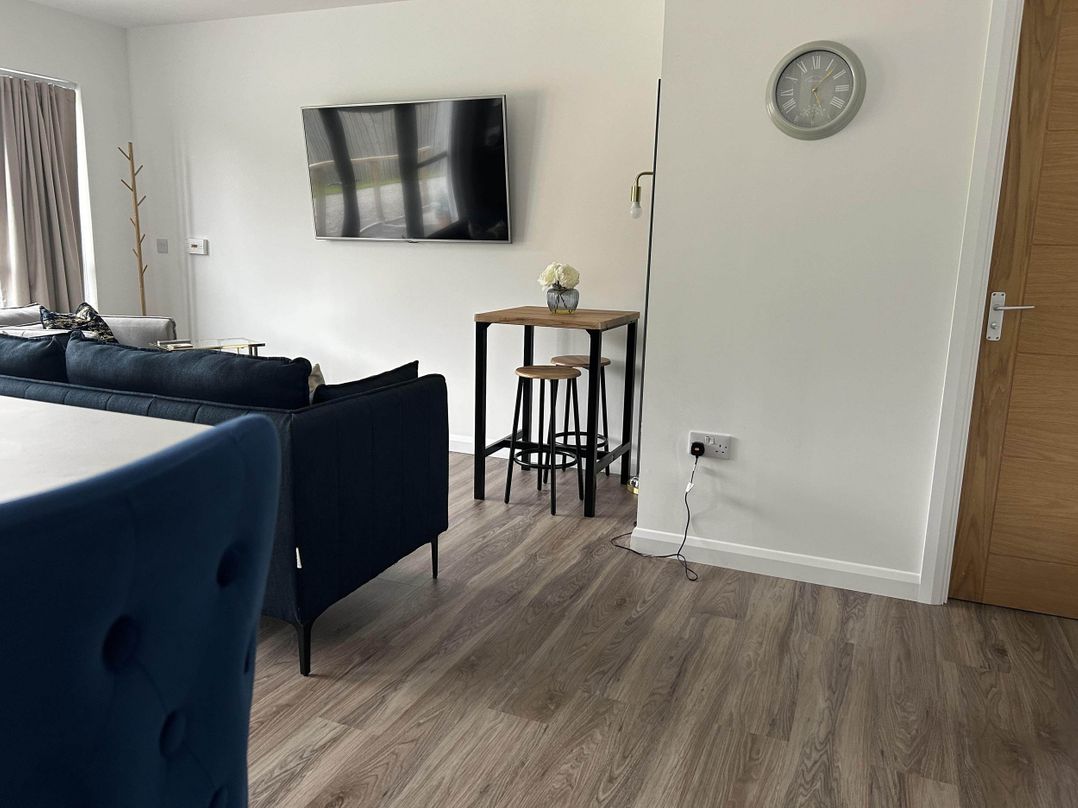 Stylish NC500 base with panoramic views
