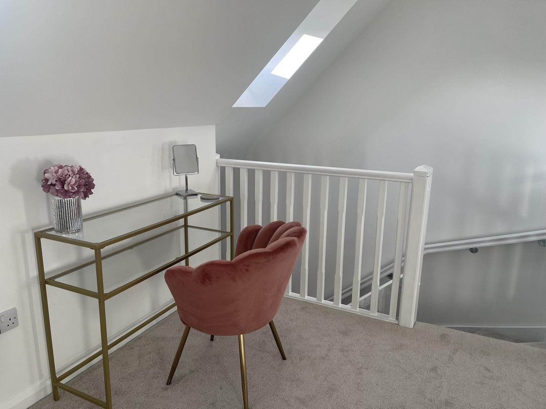 Stylish NC500 base with panoramic views