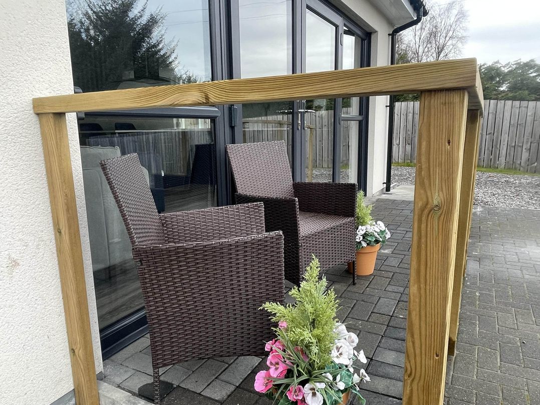 Stylish NC500 base with panoramic views