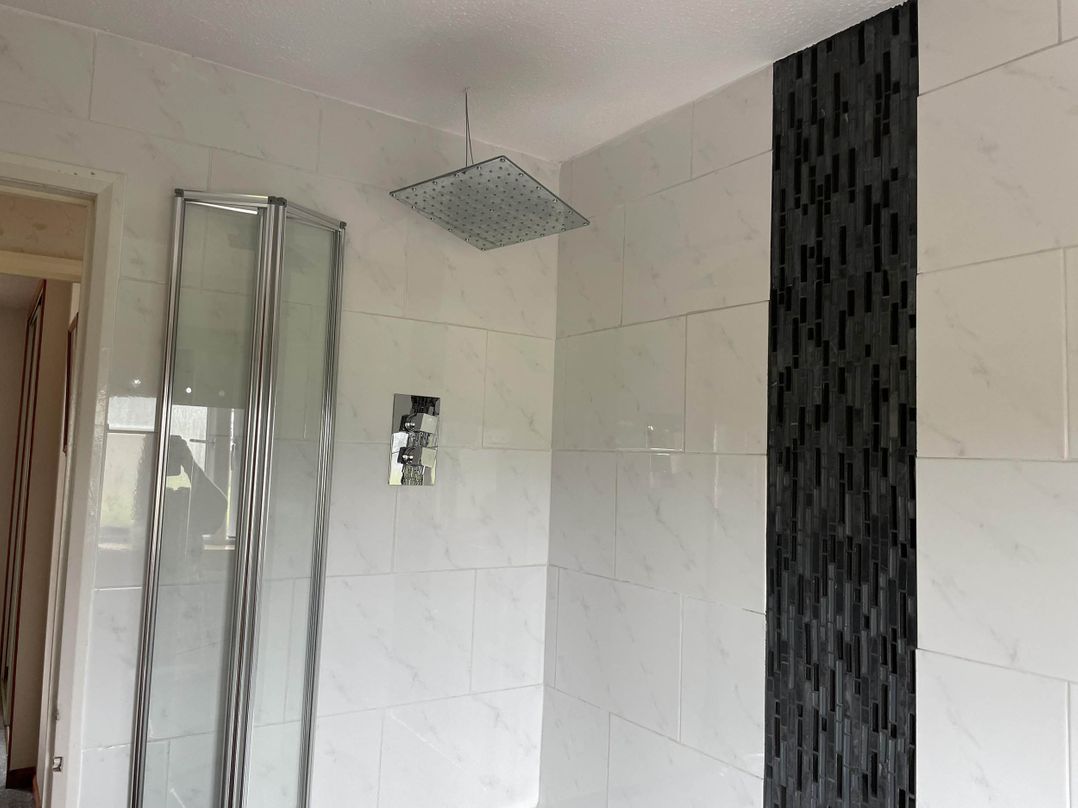 Spacious family base with garden near Loch Ness