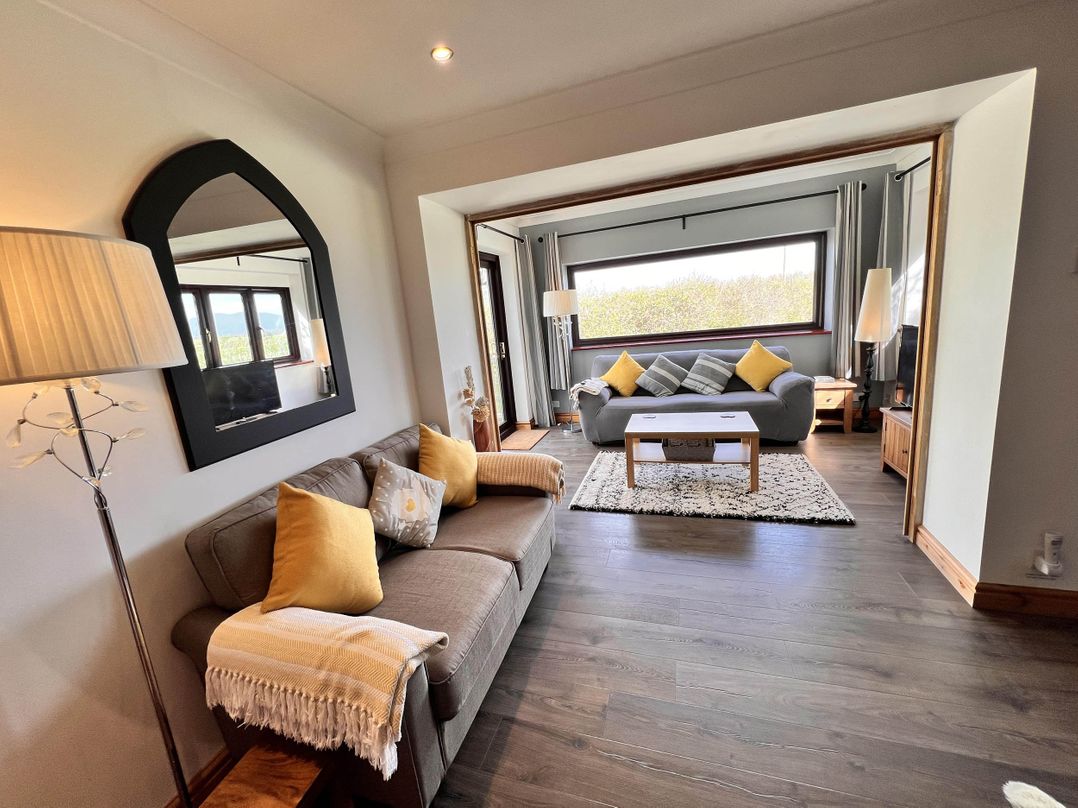 Cottage with mountain and sea views, Anglesey