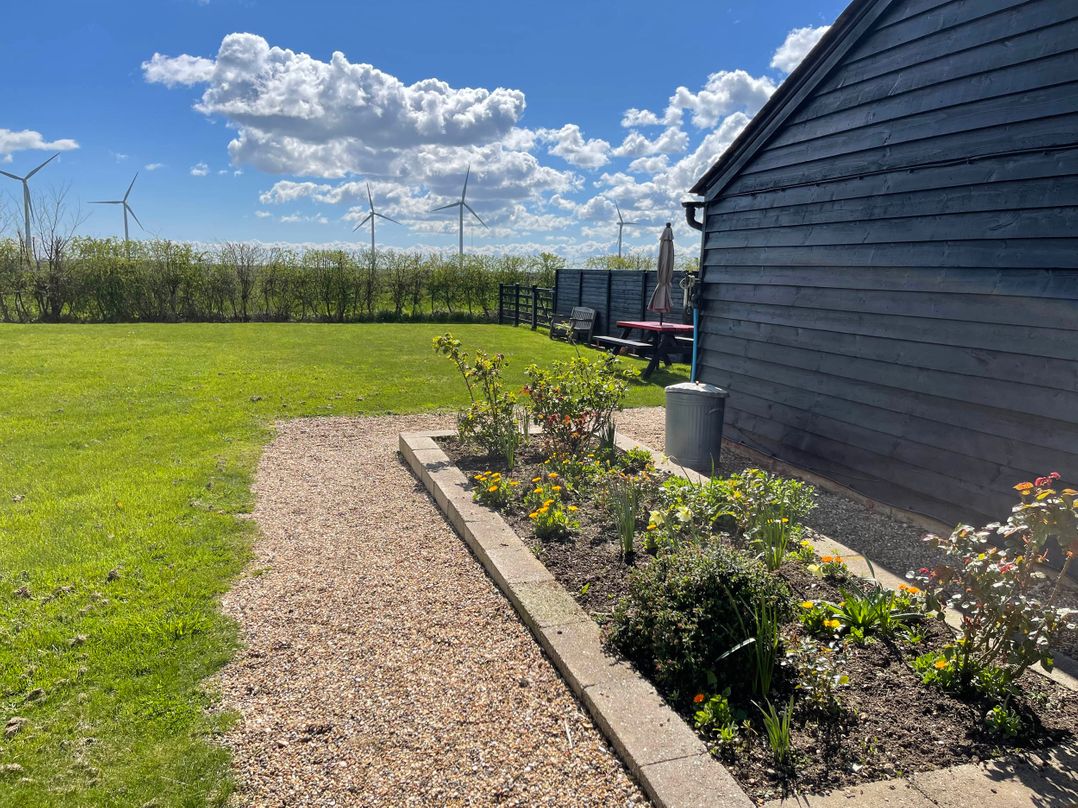 Pet-friendly rural retreat with garden and BBQ