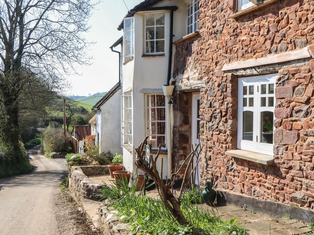 Upper Frogpool Cottage