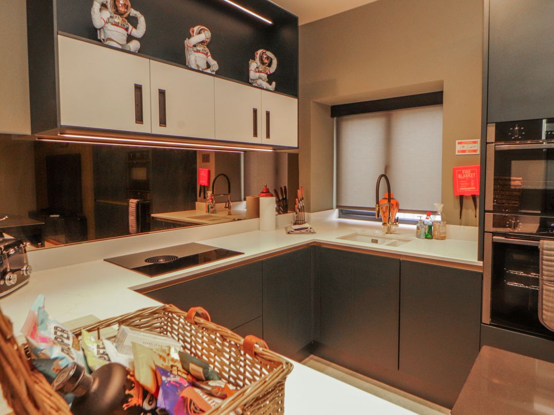 Bounty Boutique on the Lakes