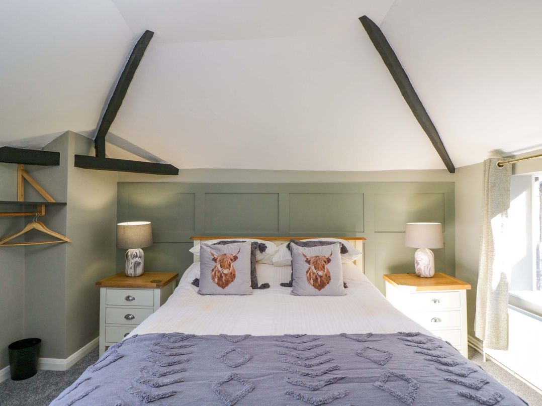 3 Woods Farm House