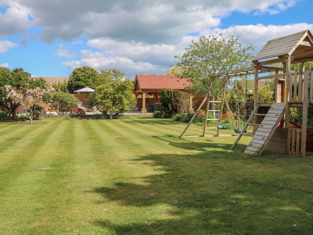 Sea Estate House