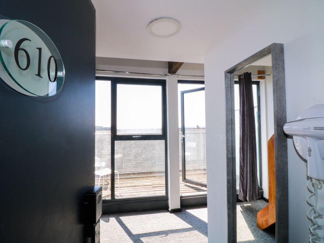 Apartment 610