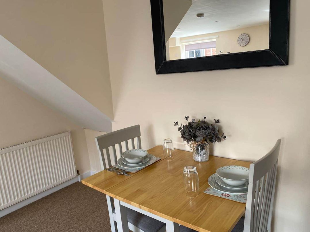 Apartment - Sleeps 2 - Pet friendly