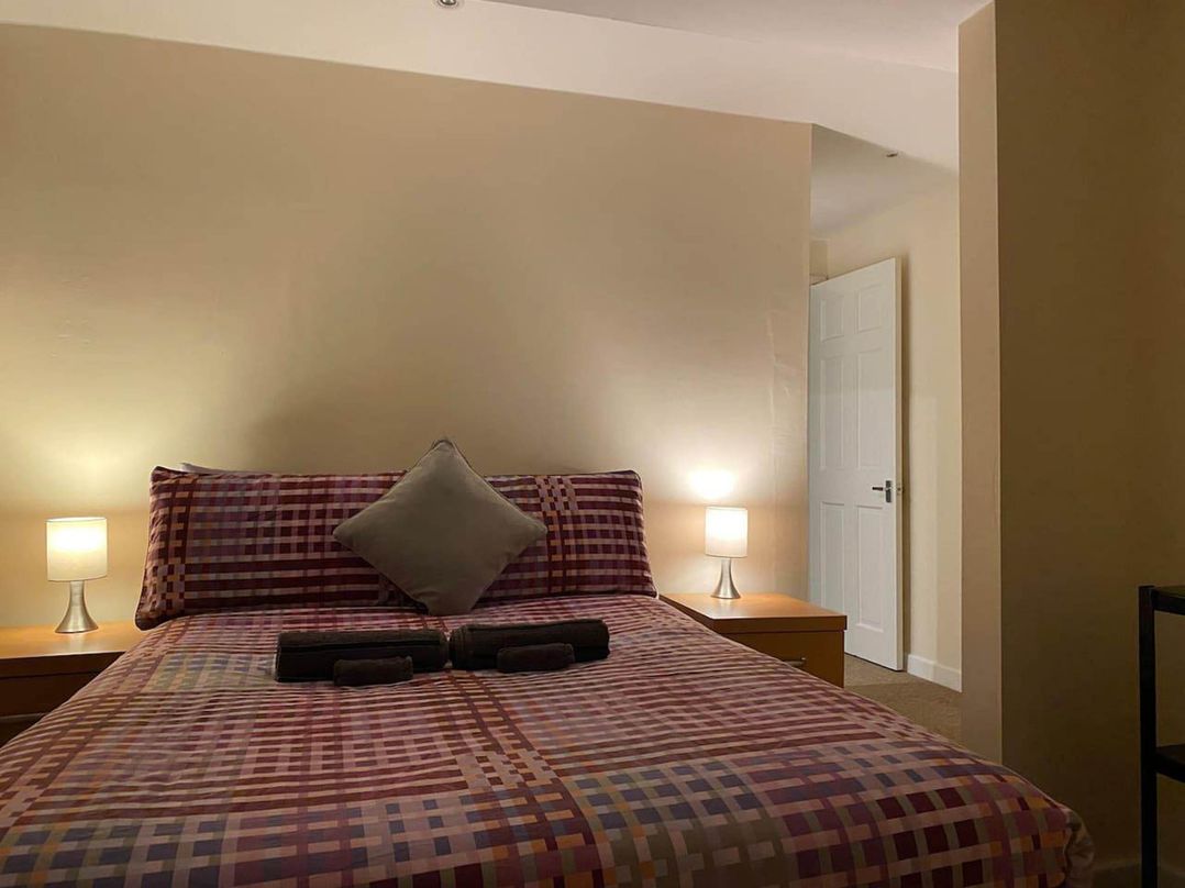 Apartment - Sleeps 2 - Pet friendly