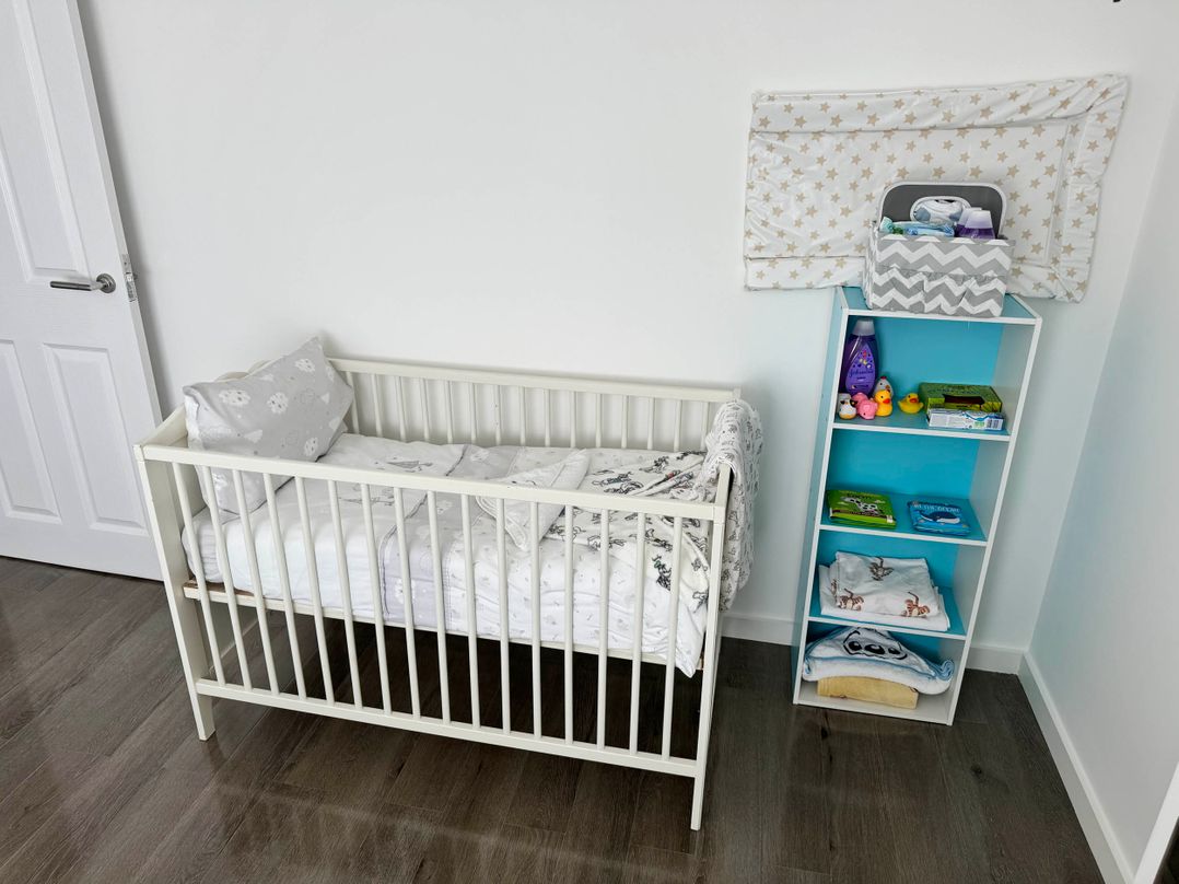 Modern 3-Bed Hideaway Near Westgate With Parking
