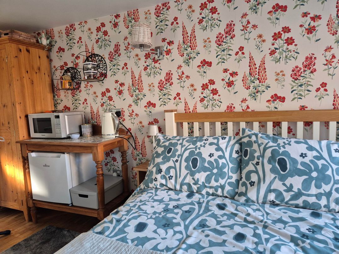 Flower Garden Studio in Sheringham-Cycle friendly