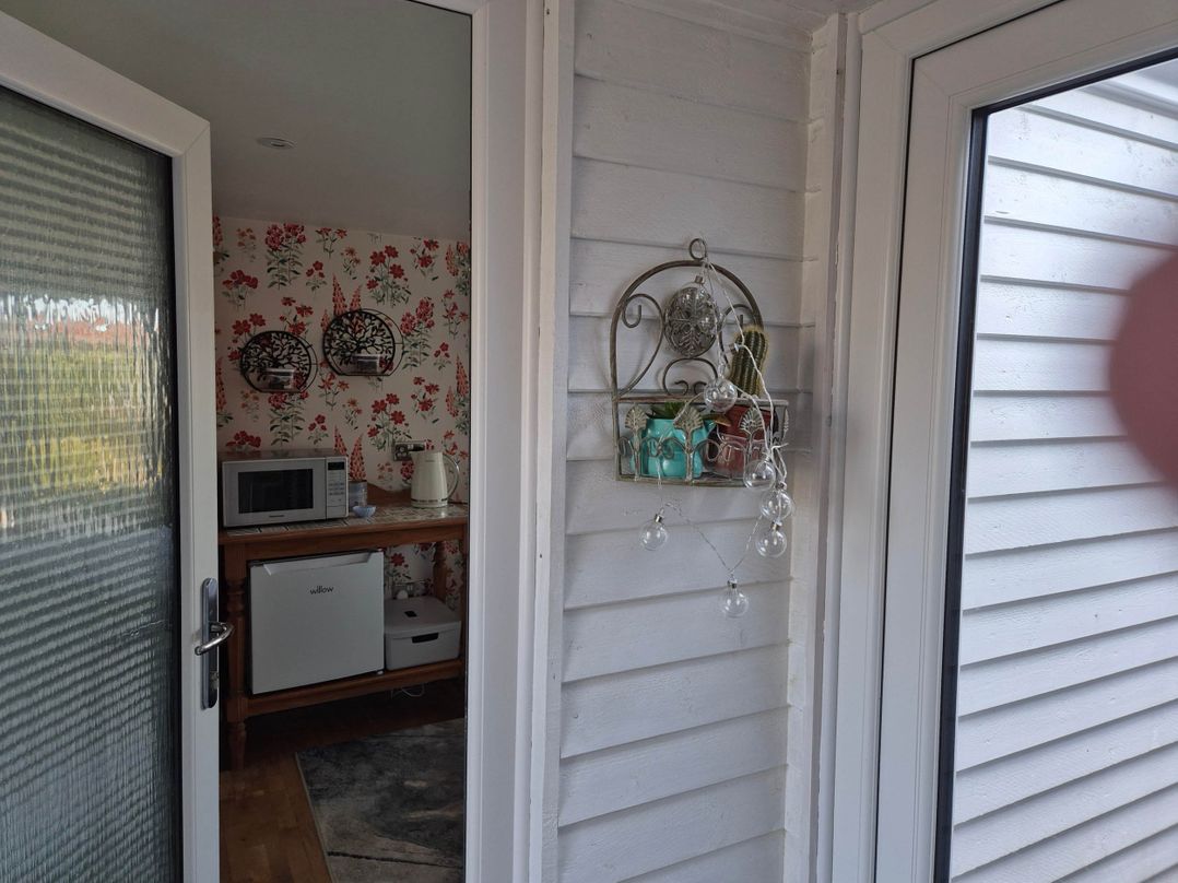 Flower Garden Studio in Sheringham-Cycle friendly