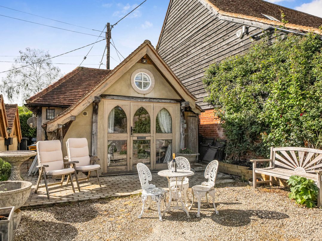 Bramble Bank 'CartShed'-1 Bed Cottage-Sleeps 2