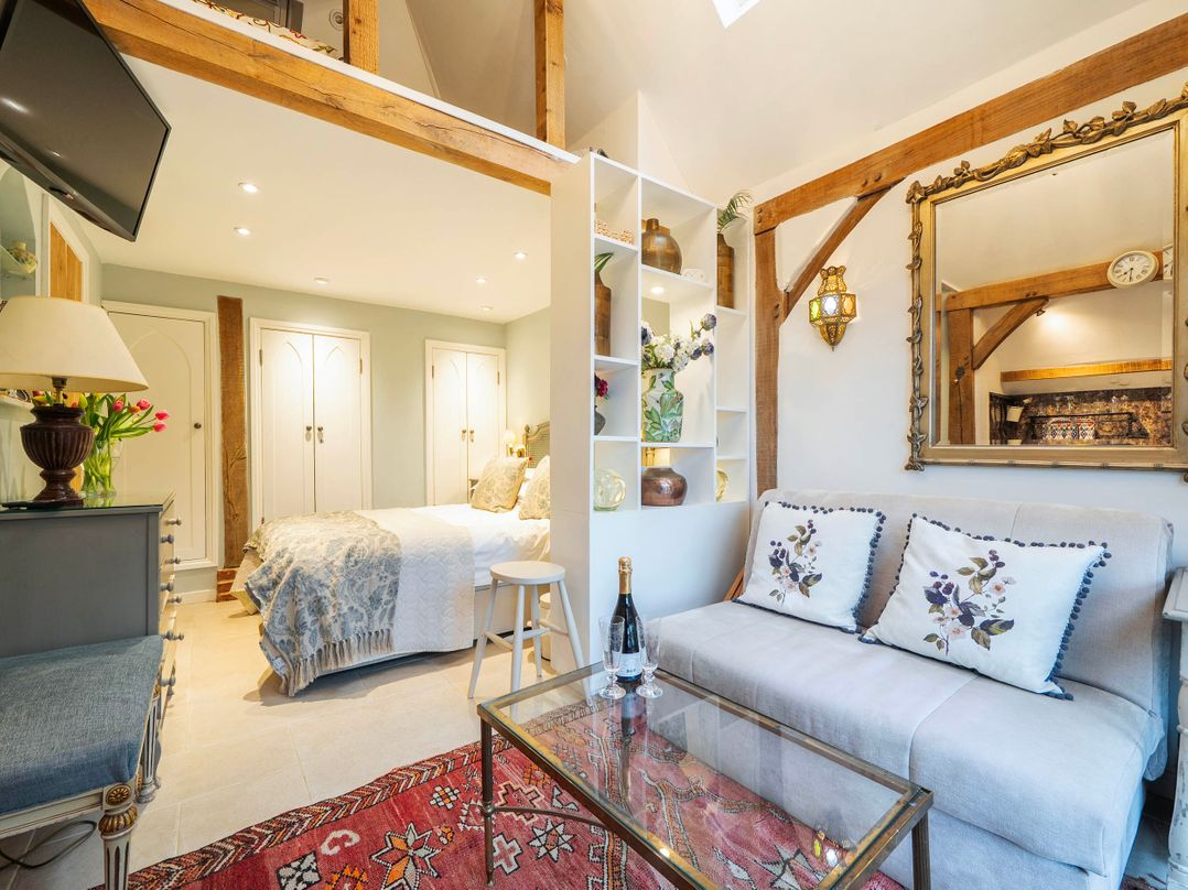Bramble Bank 'CartShed'-1 Bed Cottage-Sleeps 2