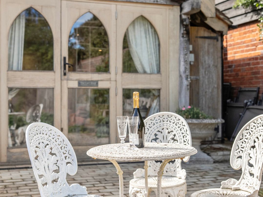 Bramble Bank 'CartShed'-1 Bed Cottage-Sleeps 2