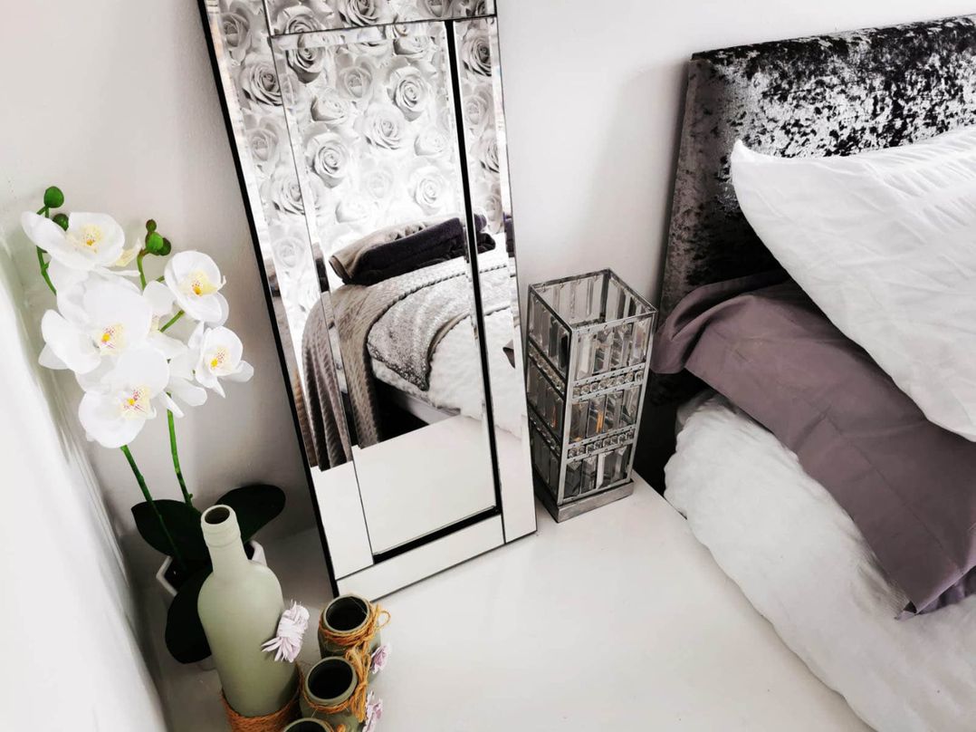 Stunning 2-Bed House in Macclesfield Cheshire