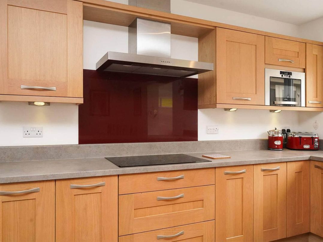 Rent My Spa Home with Pool table, Hottub and Sauna