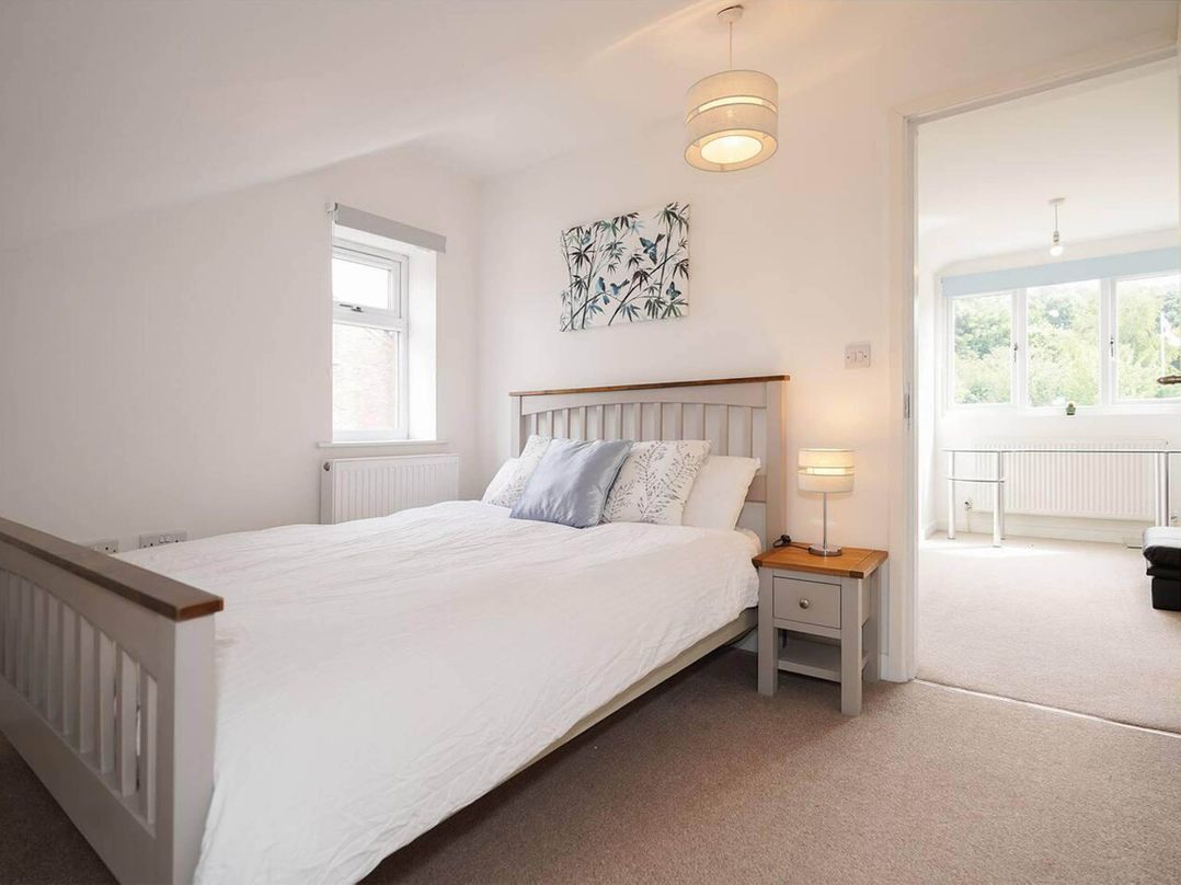 Rent My Spa Home with Pool table, Hottub and Sauna