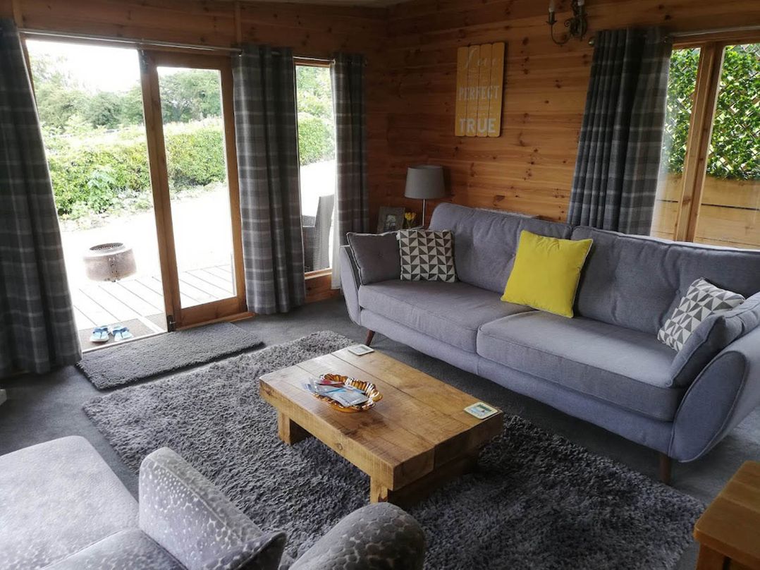 Peaceful Cabin in Skegby -Sleeps2- Fire Pit