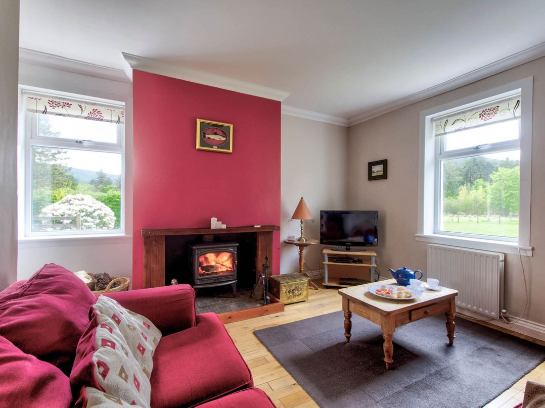 Argyll Farmhouse-Idyllic Setting-Sleeps10