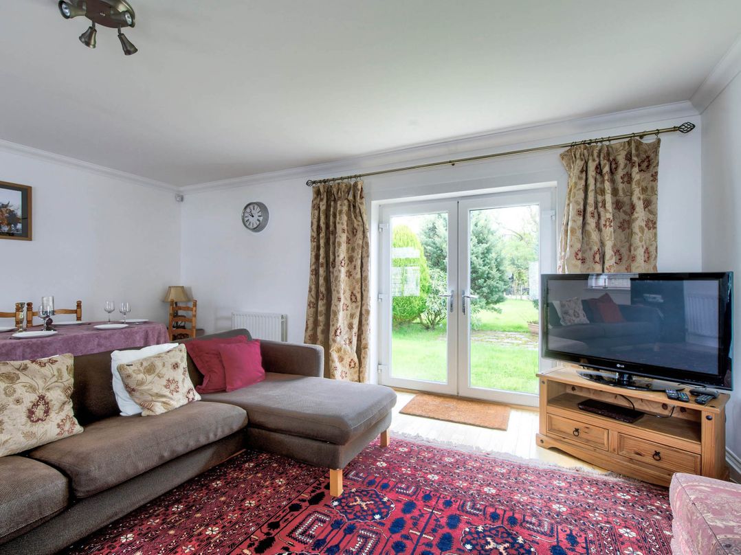 Argyll Farmhouse-Idyllic Setting-Sleeps10