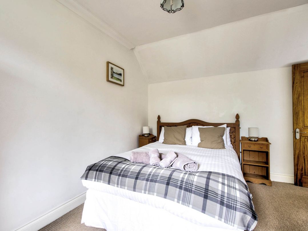 Argyll Farmhouse-Idyllic Setting-Sleeps10