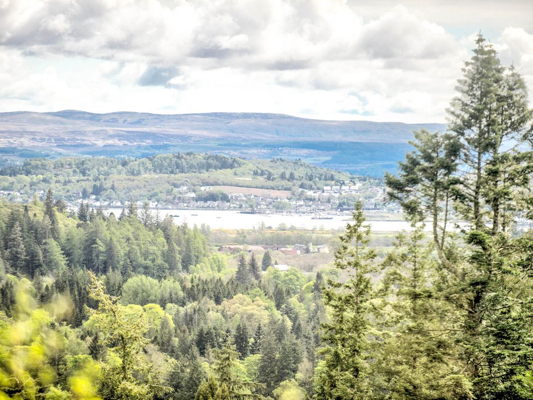 Argyll Farmhouse-Idyllic Setting-Sleeps10