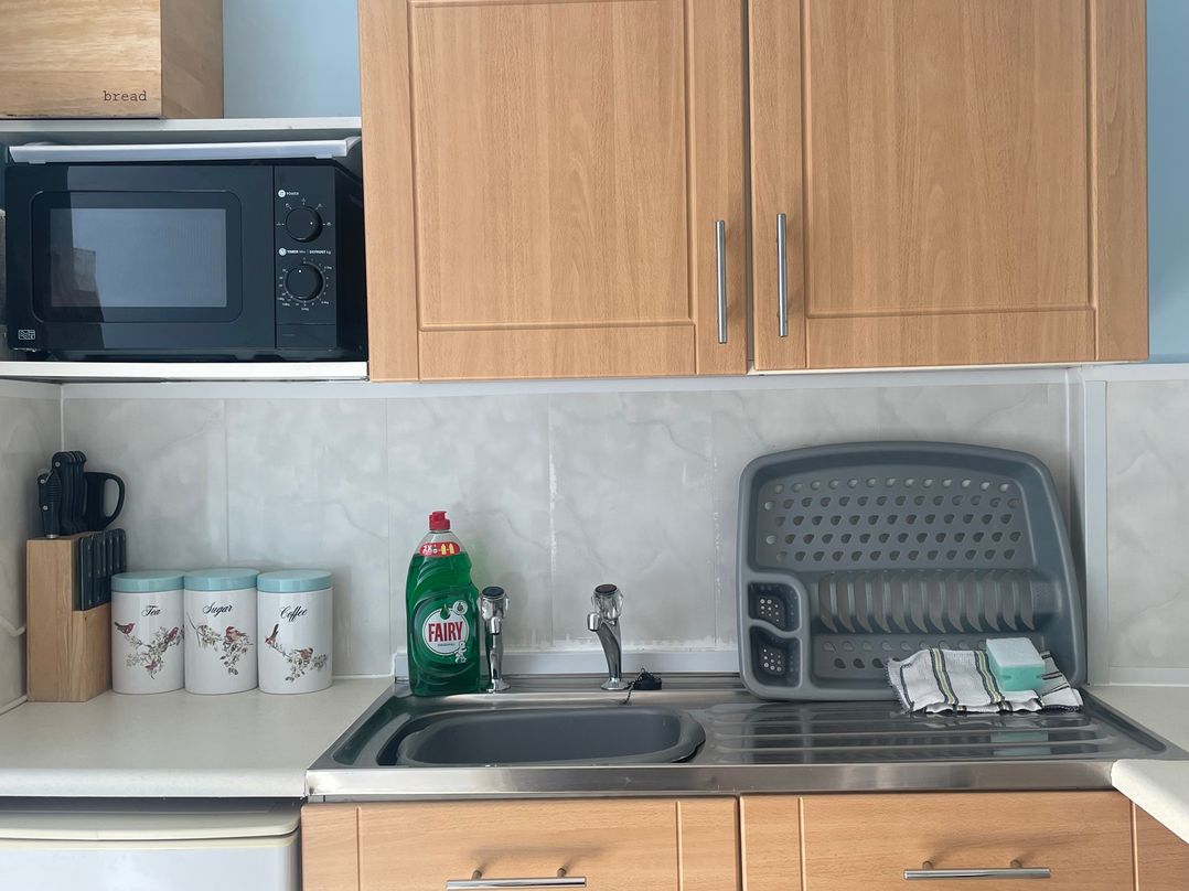 Apartment 6