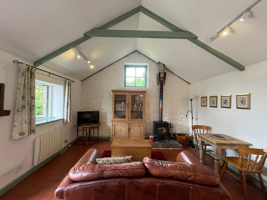 Warbler Cottage