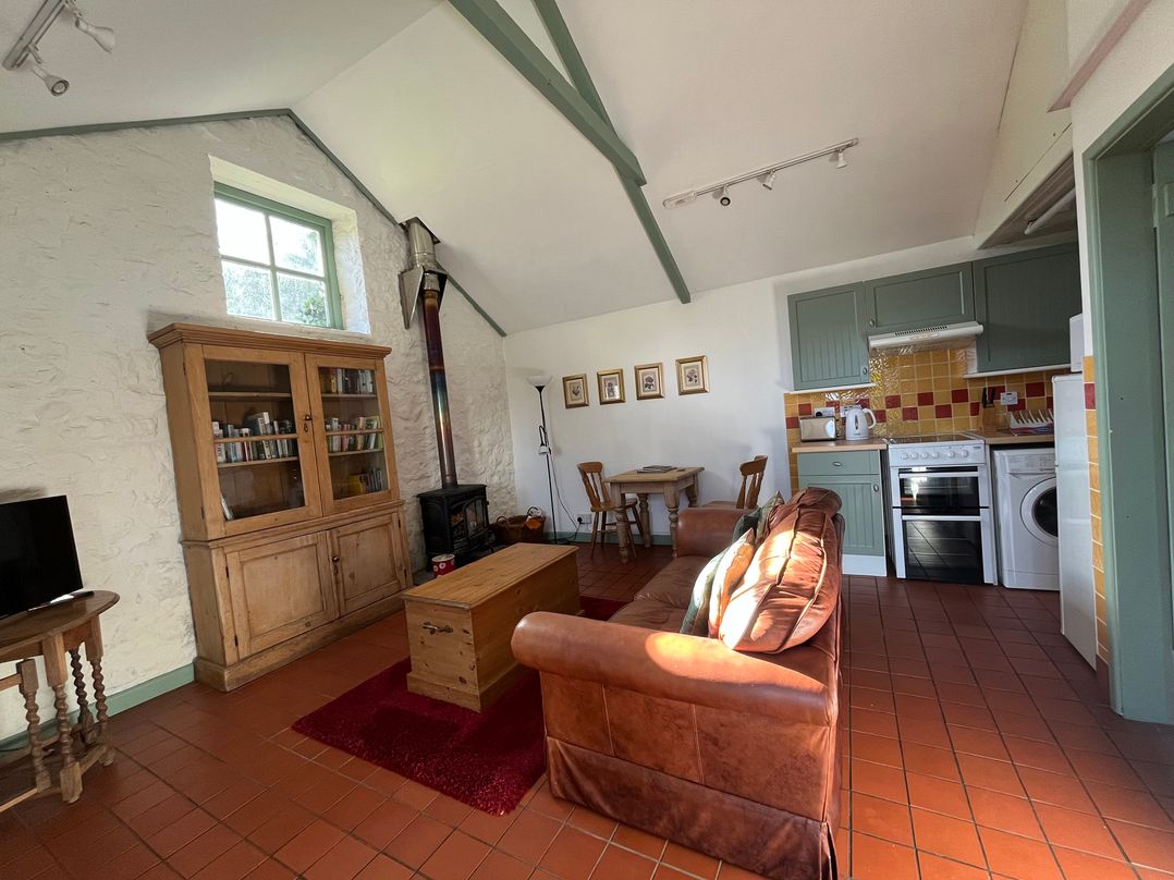 Warbler Cottage