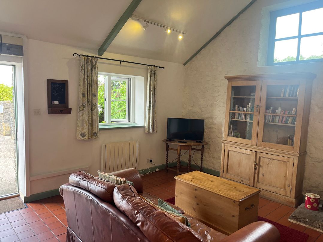 Warbler Cottage