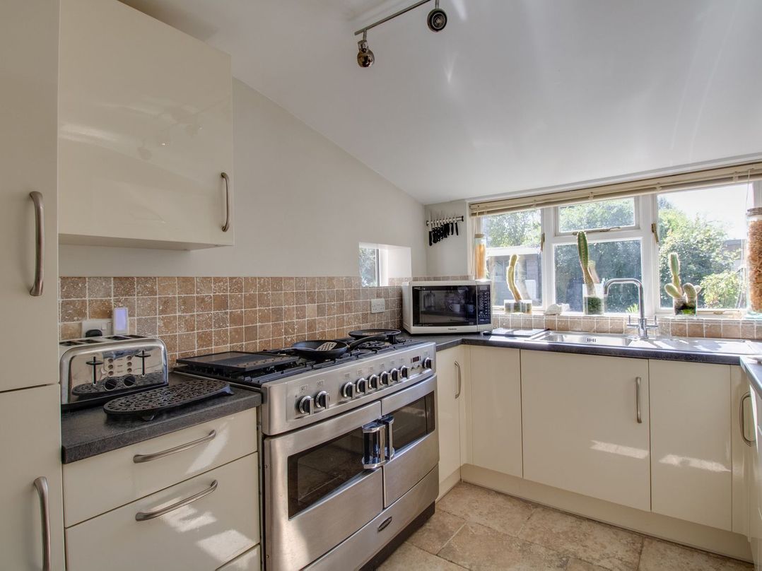 Honeypot Cottage