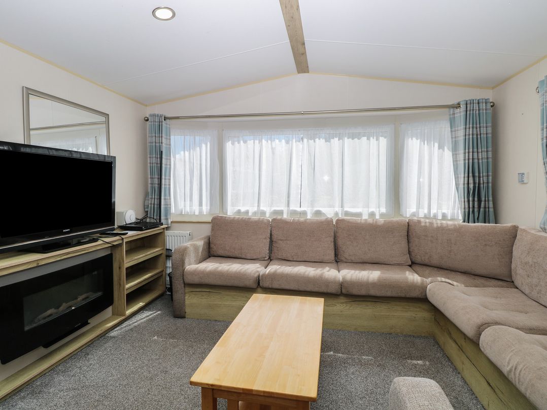 Caravan 325