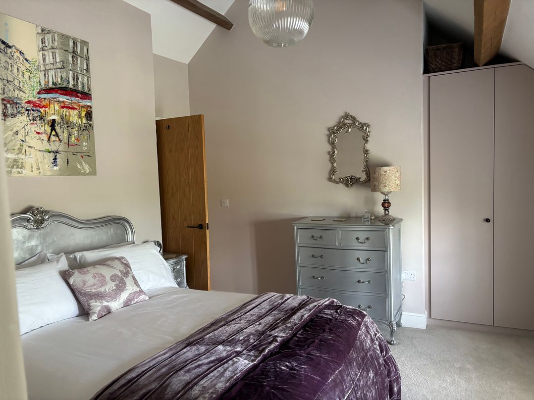 Holly Cottage