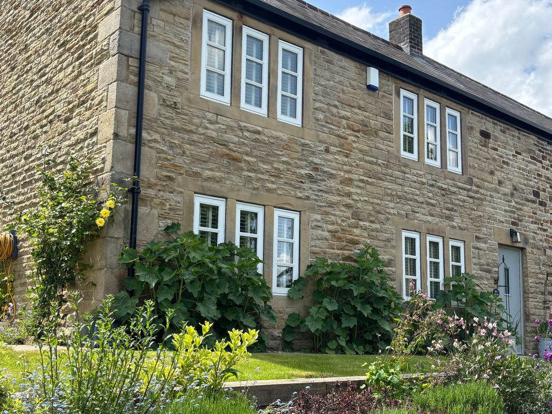 Holly Cottage