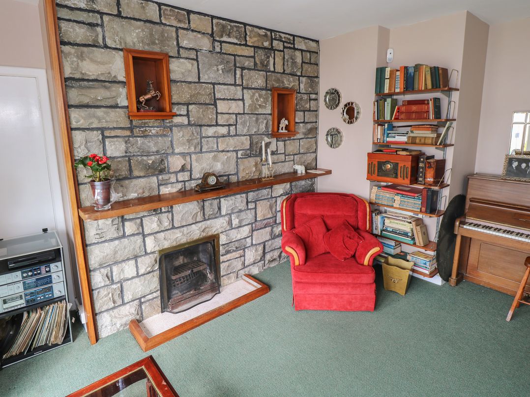 Sweetbriar Lodge