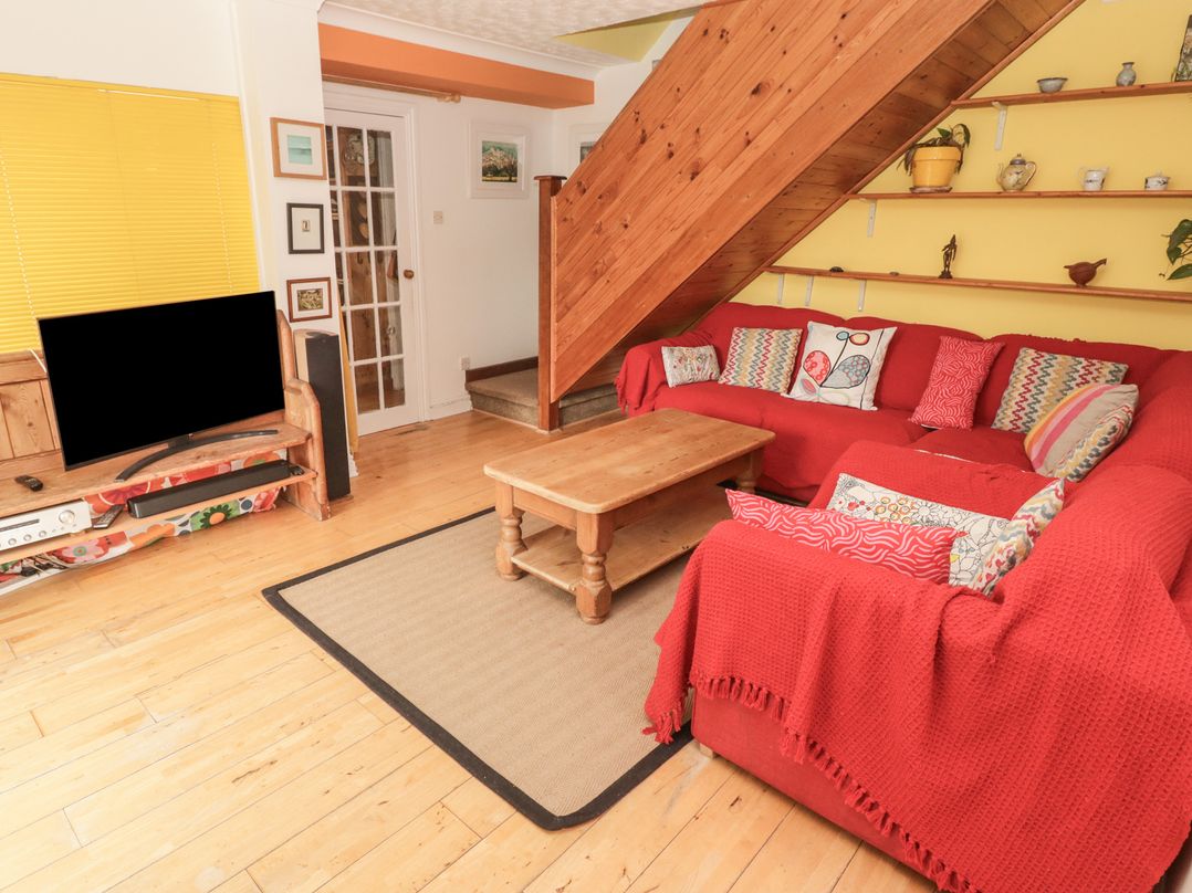 1 Rosemount Garden Villas