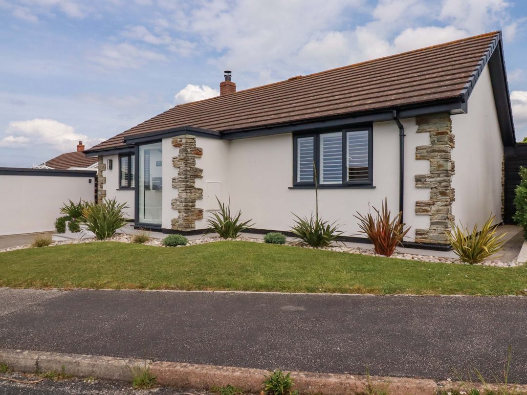 No.45 Whealgolden Drive